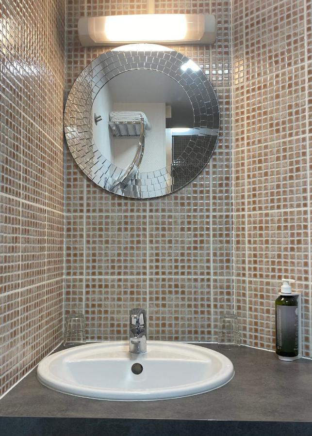 Contact Hotel Le Sud Montpellier Aeroport Parc Expo Arena Mauguio Luaran gambar